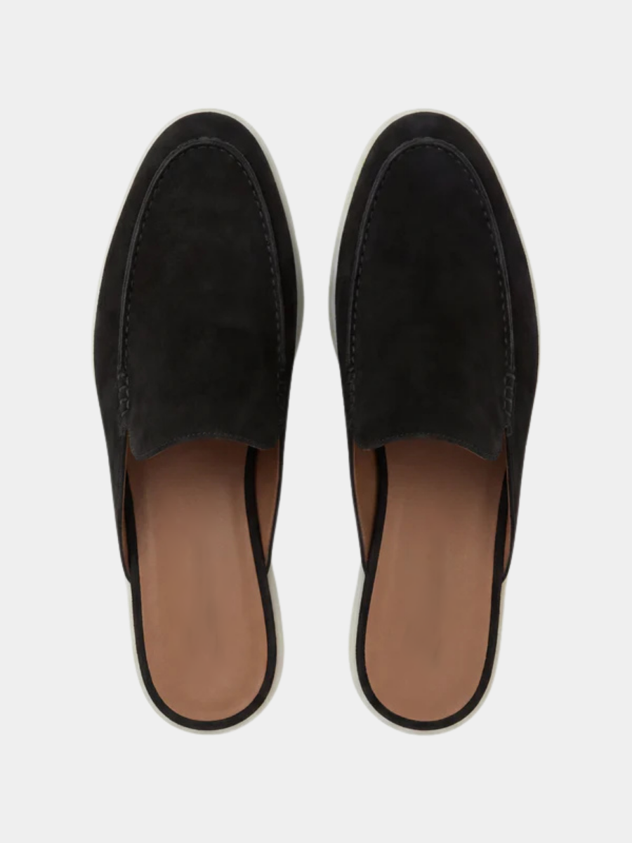 Black Yacht Mule