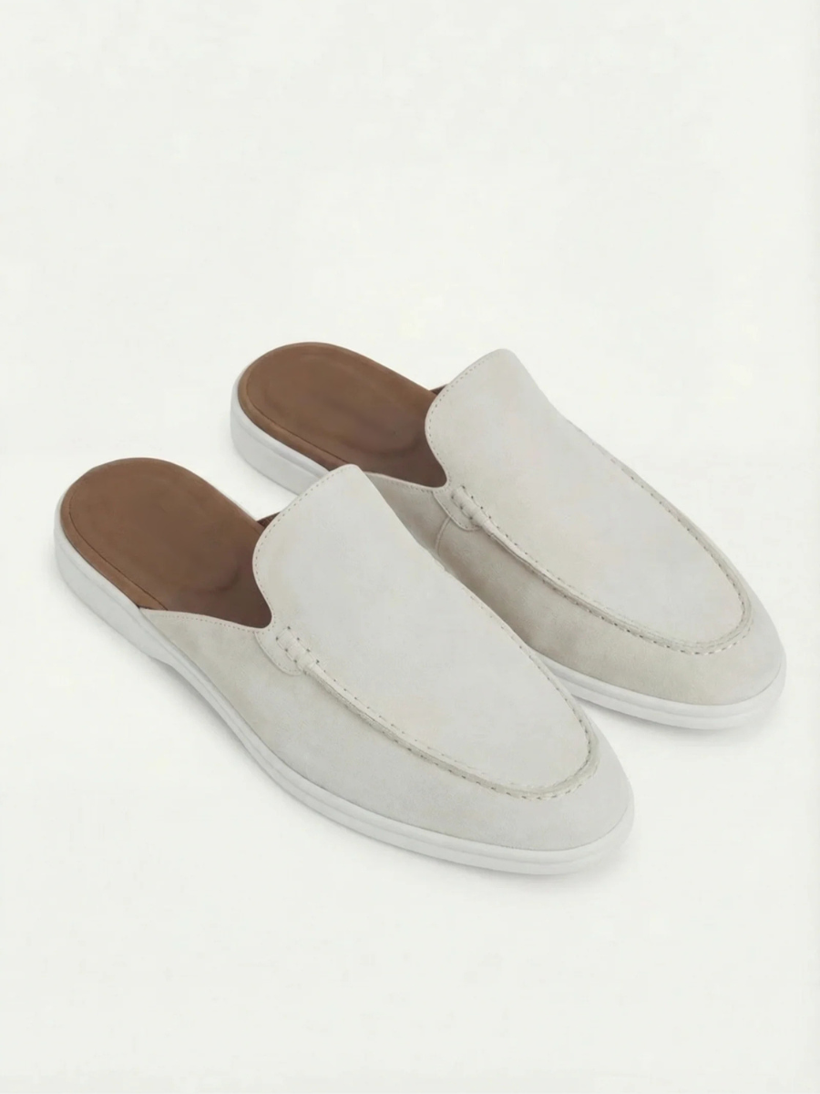 White Yacht Mule