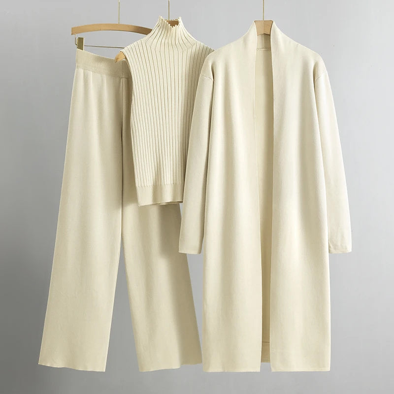 Elara Textured Knit Set