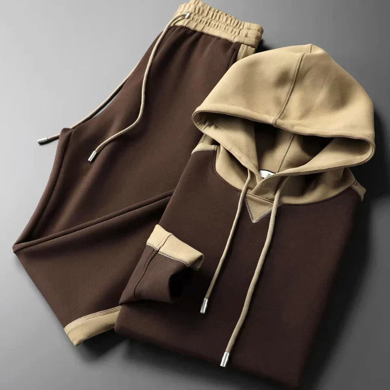 Motive Two-Tone Lounge Set